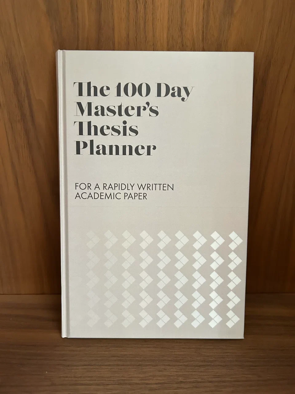The 100 Day Master Thesis Planner - Header photo 2 The 100 Day Master Thesis Planner - Header photo 2